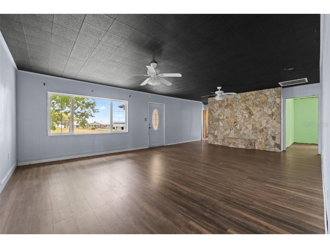 330 W 4th Street Frostproof FL 33843 S5132909 image4