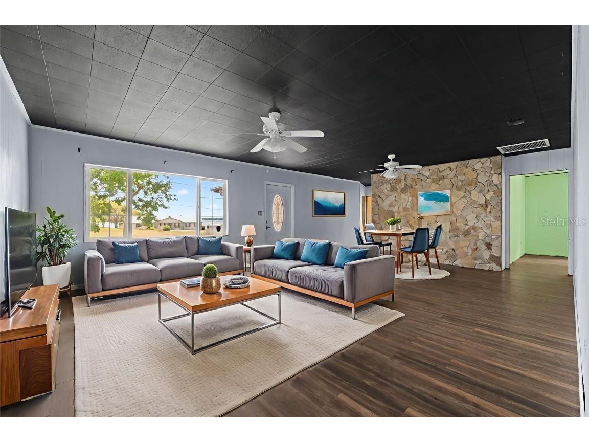 330 W 4th Street Frostproof FL 33843 S5132909 image5