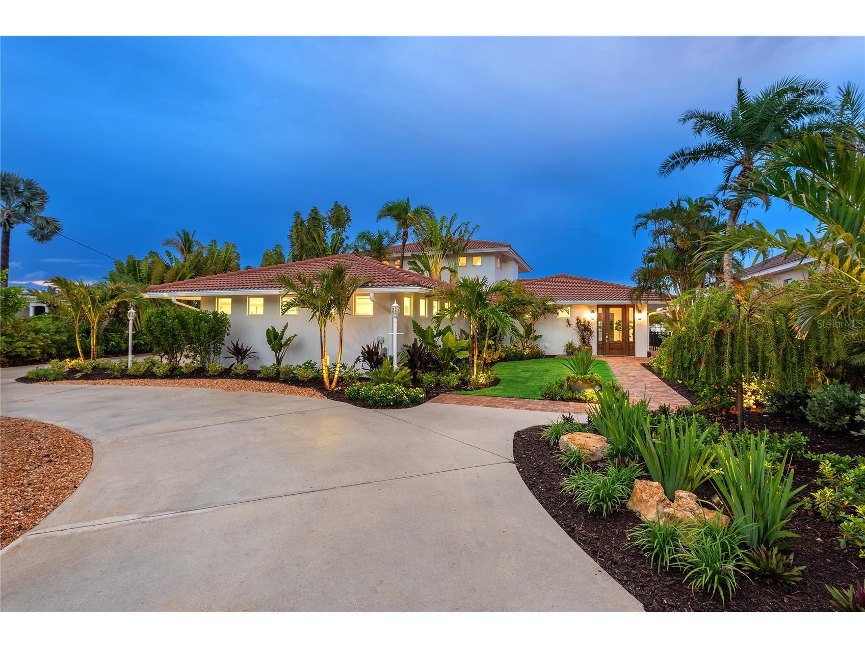 330 W Bay Drive Venice FL 34285 - INTERCOASTAL WATERWAY A4695770 image46