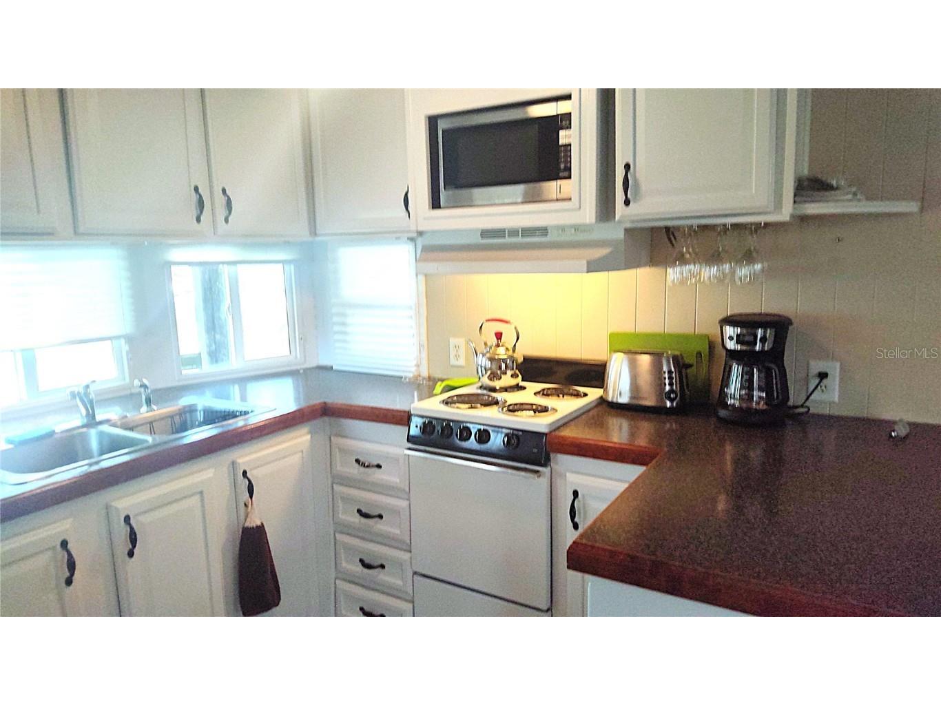 3300 26th Avenue E #196 Bradenton FL 34208 - Sugar Creek A4646663 image9