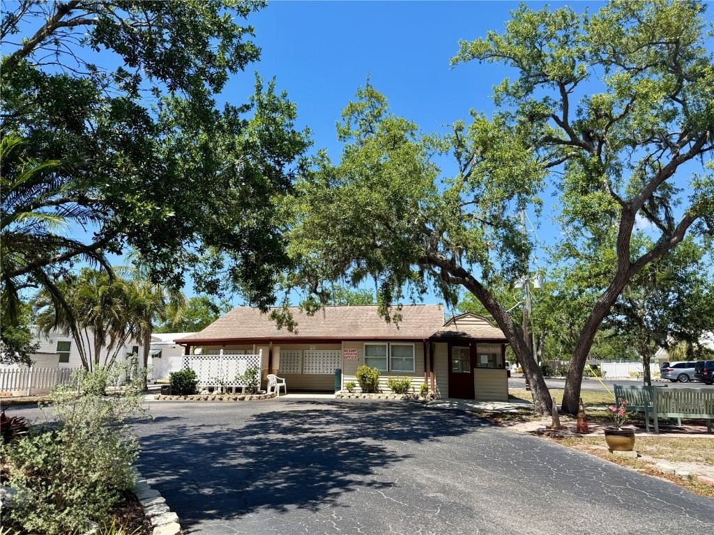 3300 26th Avenue E #217 Bradenton FL 34208 A4649171 image25