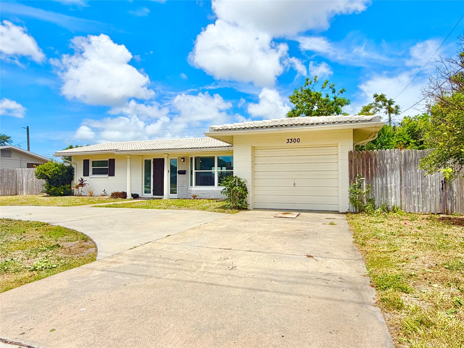 3300 58th Street N Saint Petersburg FL 33710 TB8523422 image1