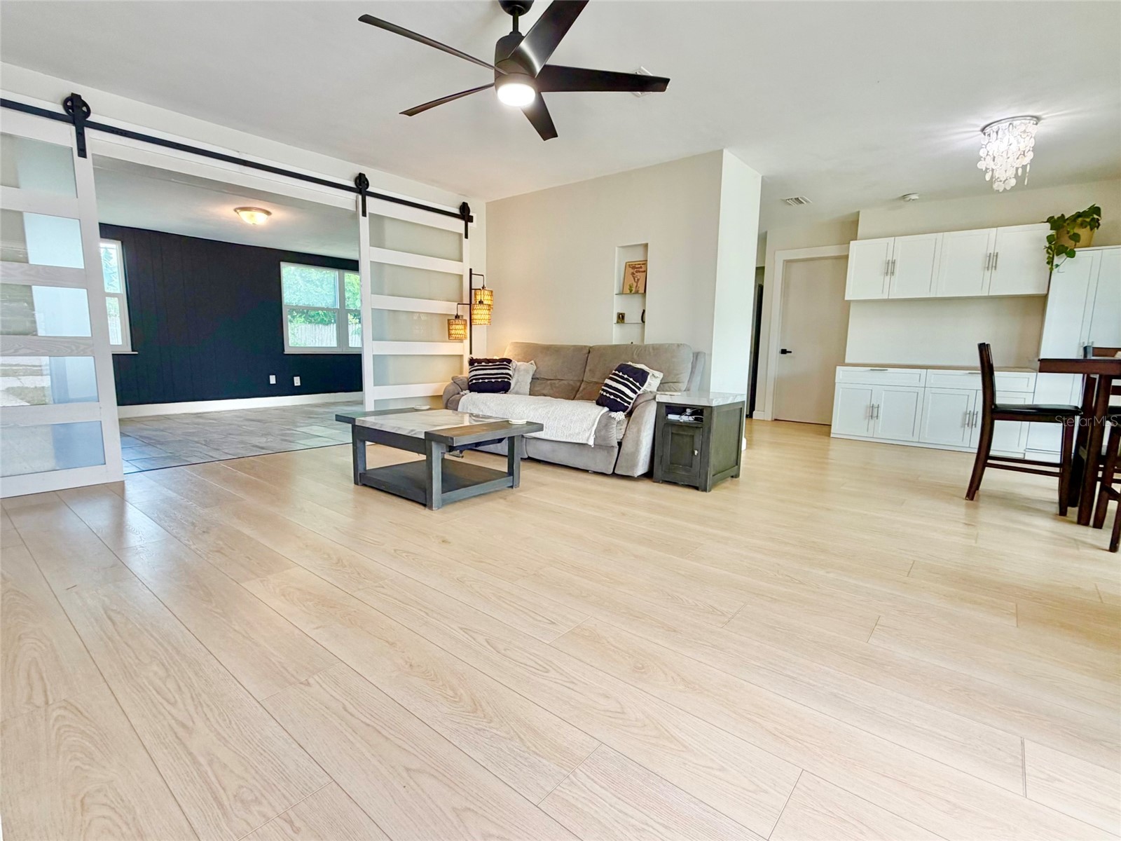 3300 58th Street N Saint Petersburg FL 33710 TB8523422 image4