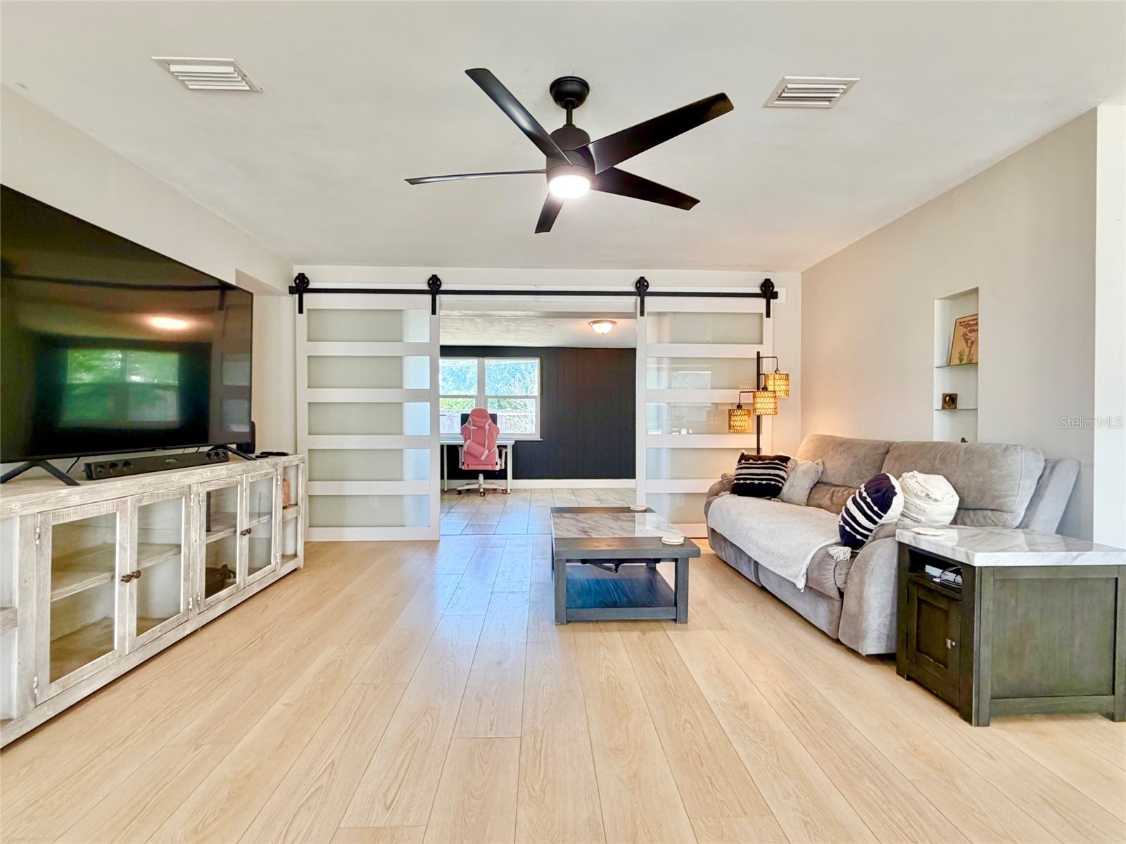 3300 58th Street N Saint Petersburg FL 33710 TB8523422 image5