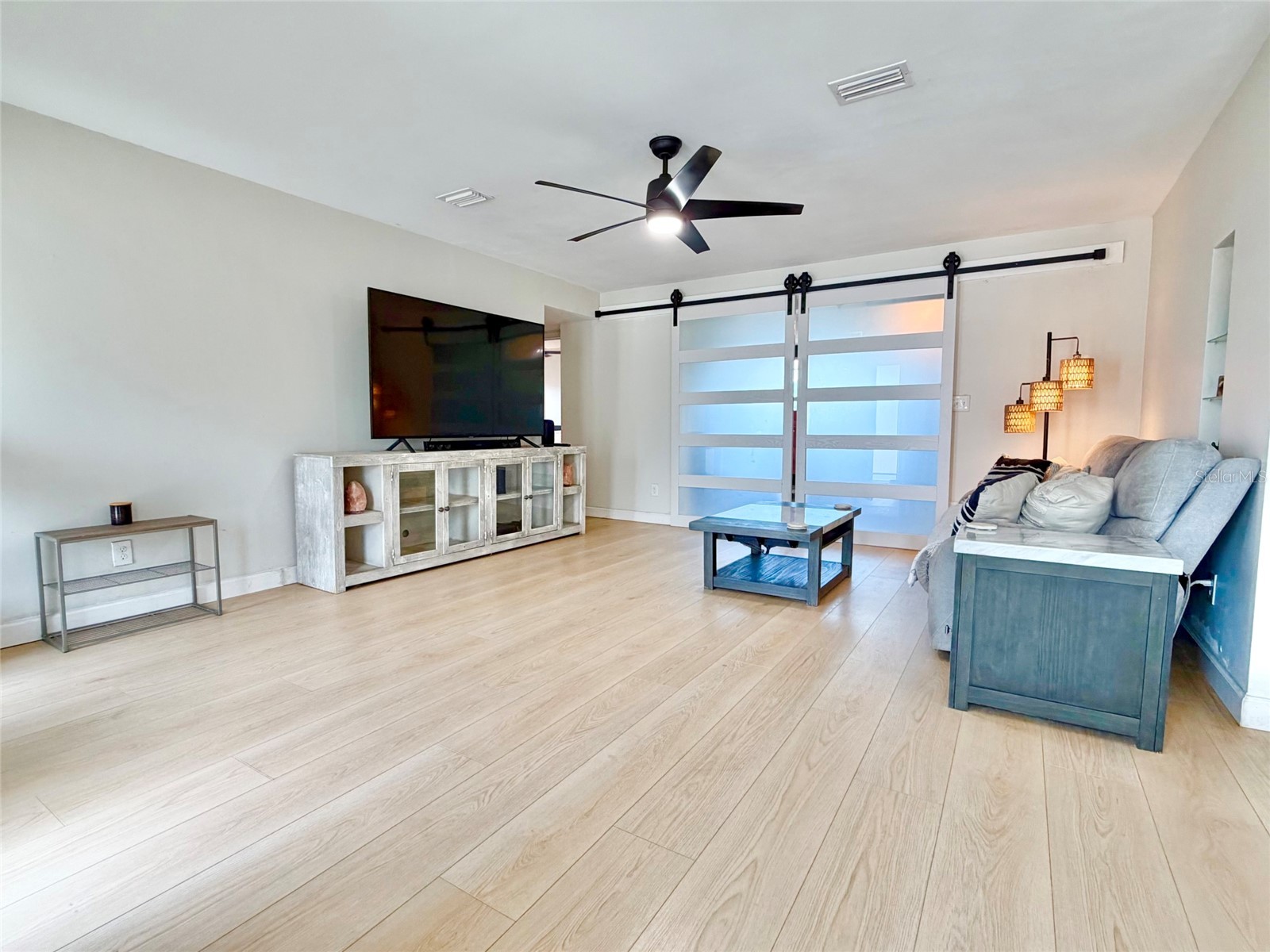 3300 58th Street N Saint Petersburg FL 33710 TB8523422 image6