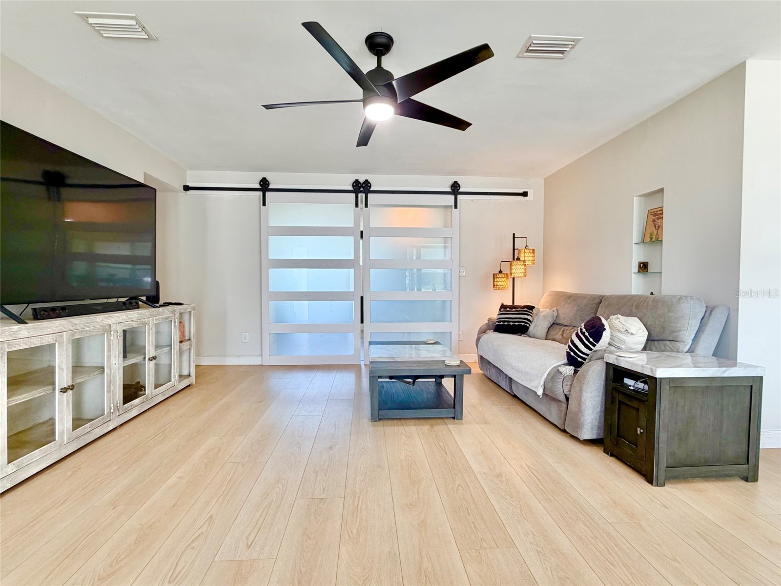 3300 58th Street N Saint Petersburg FL 33710 TB8523422 image7