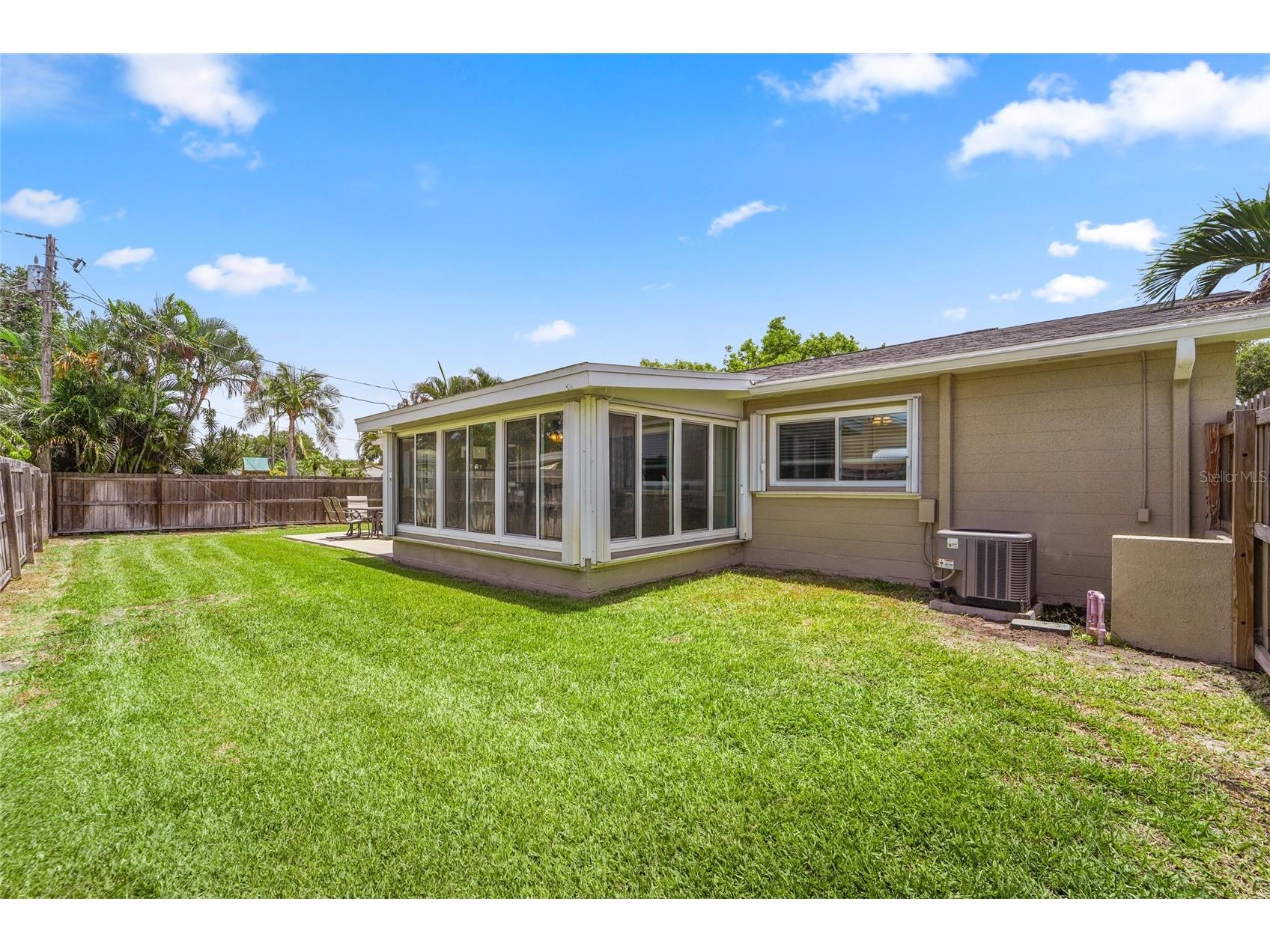 3300 62nd Street N Saint Petersburg FL 33710 TB8527079 image28