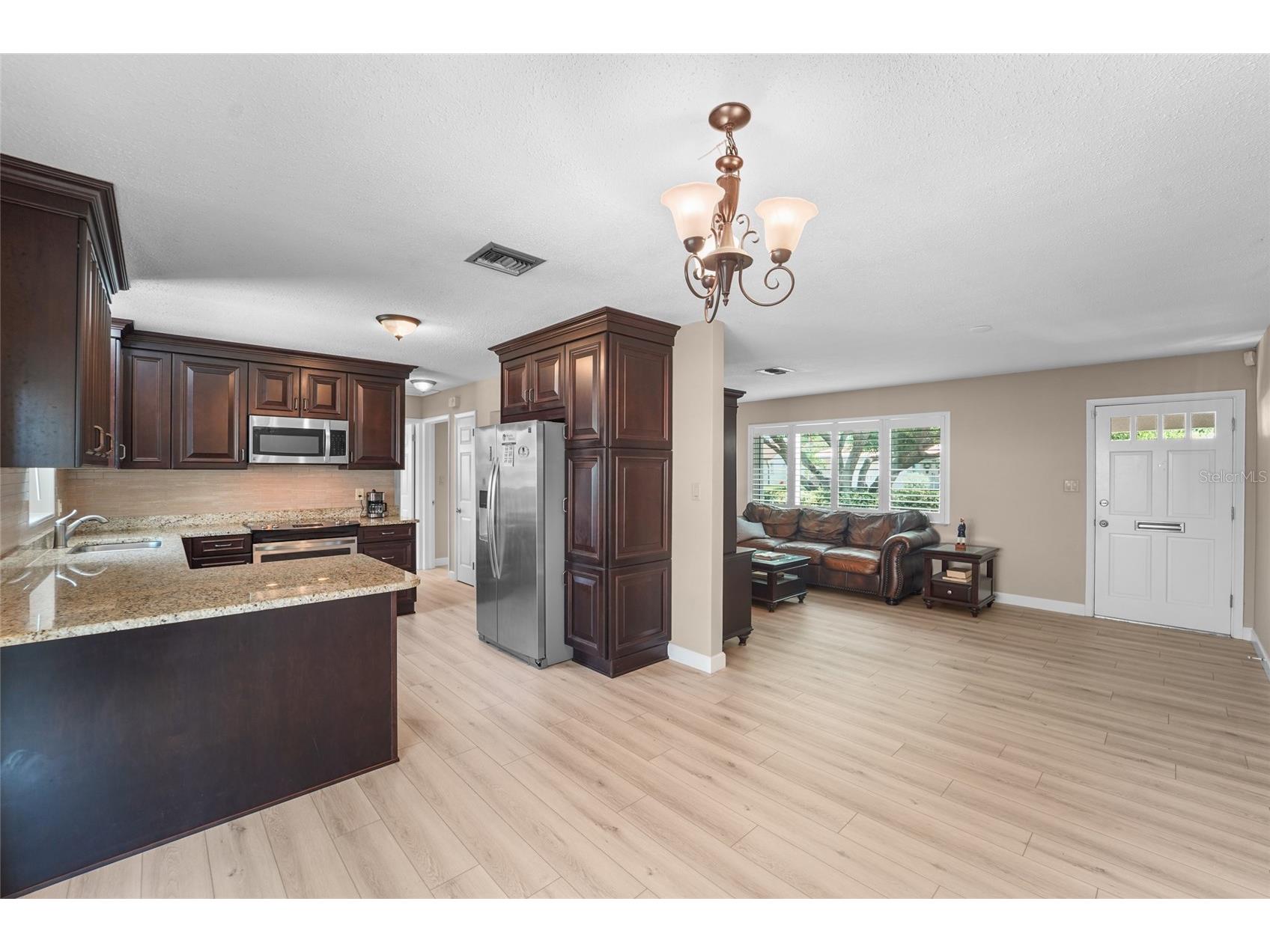 3300 62nd Street N Saint Petersburg FL 33710 TB8527079 image9