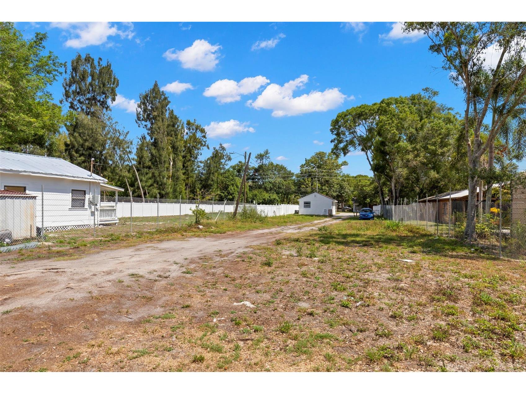 3300 70th Avenue N Saint Petersburg FL 33702 TB8463941 image15