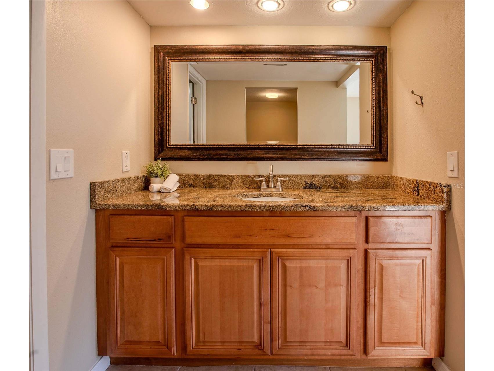 3300 Beneva #214 Sarasota FL 34232 O6371947 image11