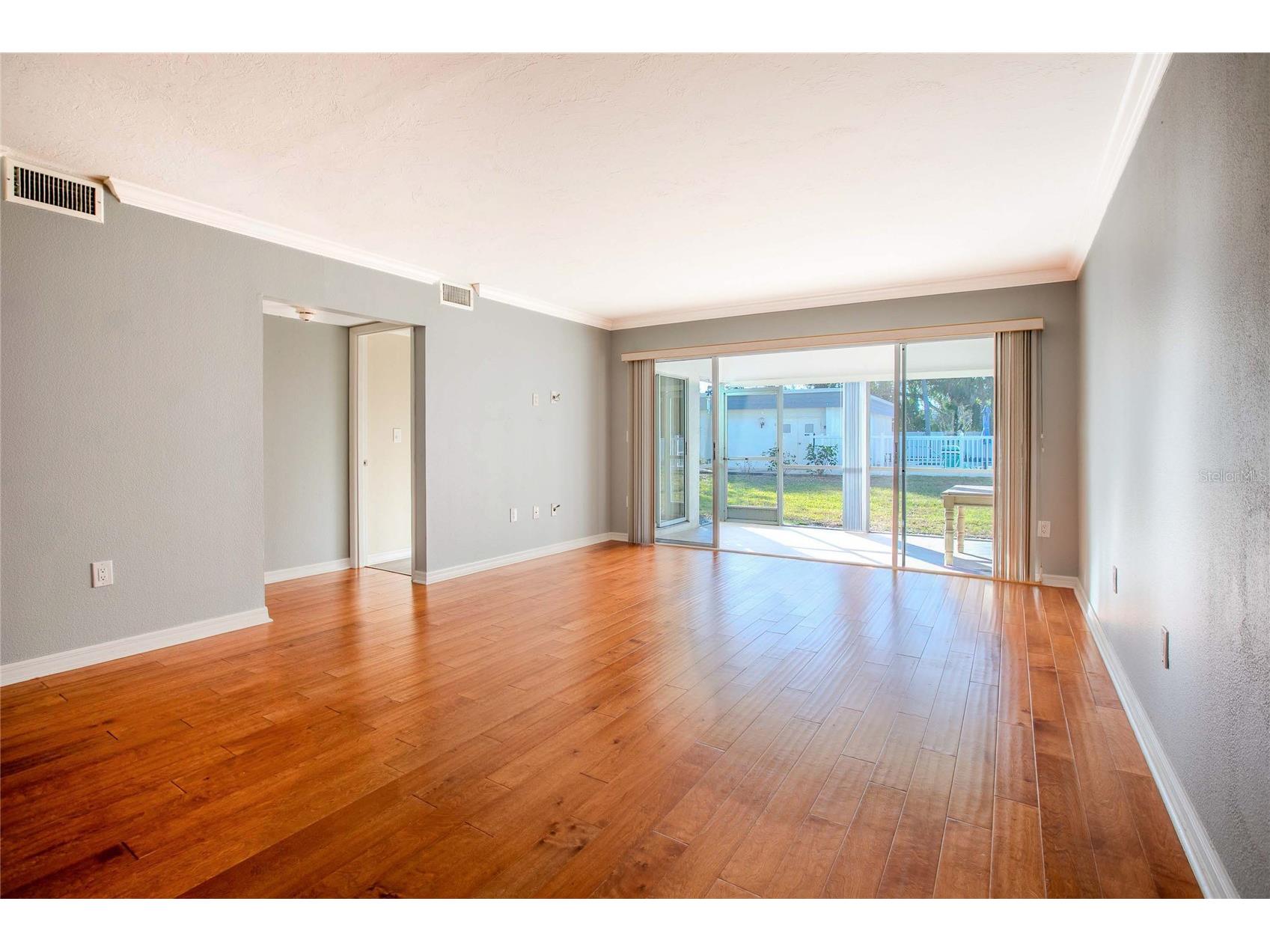 3300 Beneva #214 Sarasota FL 34232 O6371947 image7