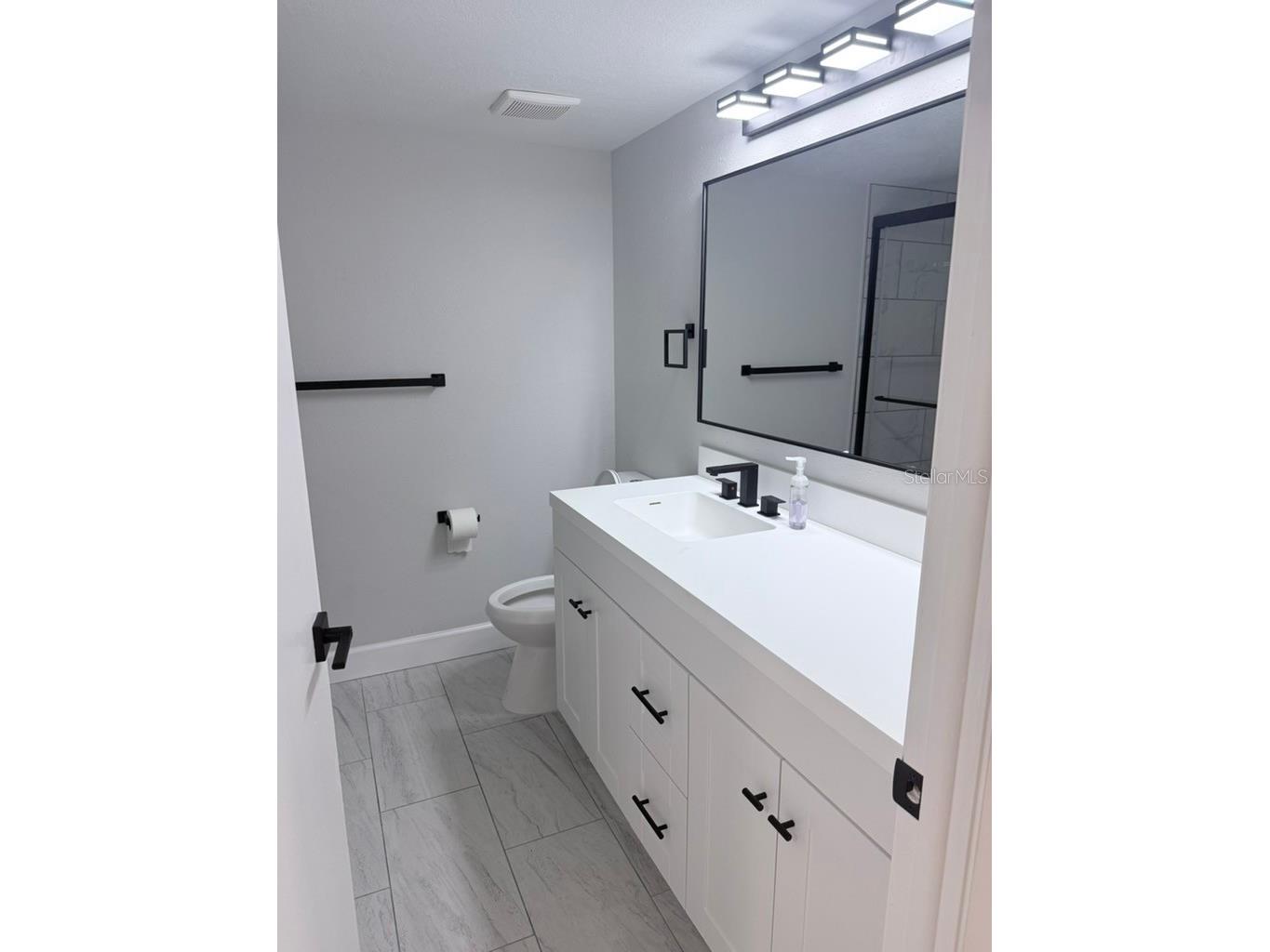 3300 Cove Cay Drive #2A Clearwater FL 33760 - TAMPA BAY TB8519392 image4