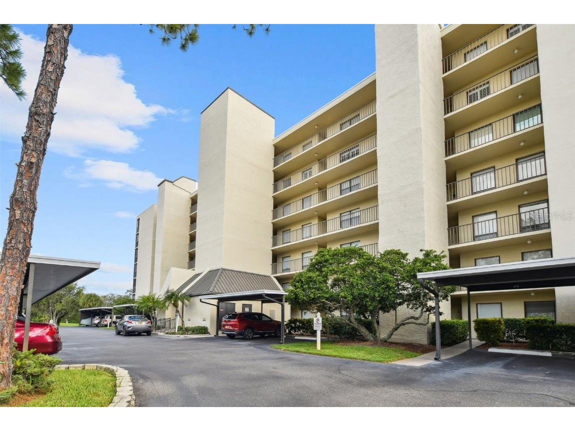 3300 Cove Cay Drive #6E Clearwater FL 33760 W7857120 image1