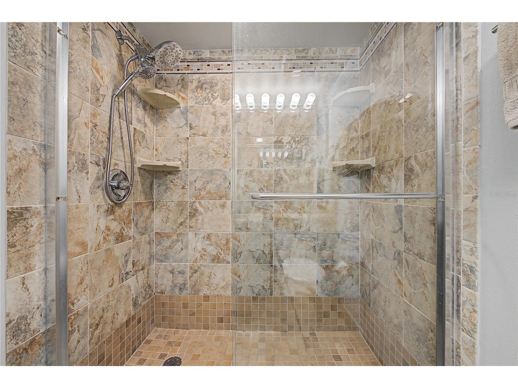 3300 Cove Cay Drive #7D Clearwater FL 33760 - TAMPA BAY TB8524759 image28