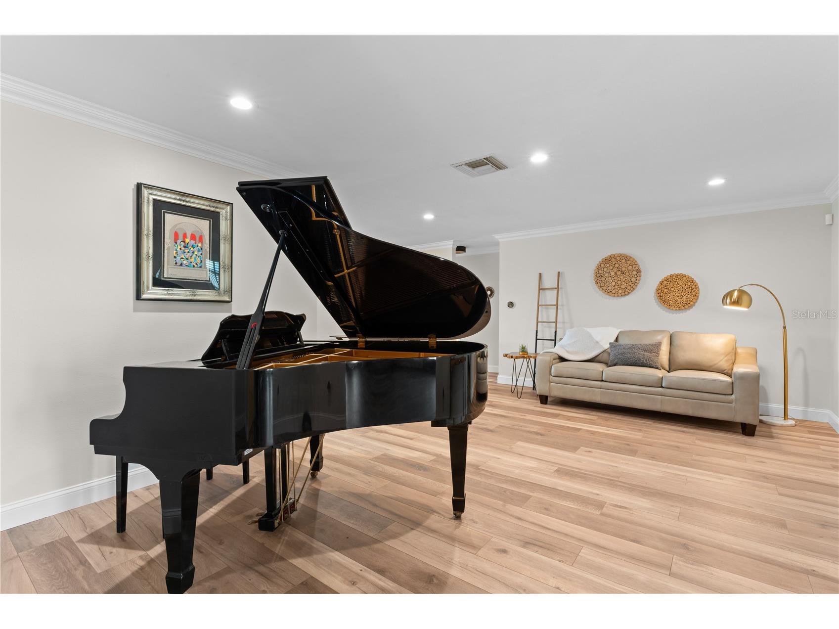 3300 Floramar Terrace New Port Richey FL 34652 TB8439141 image10