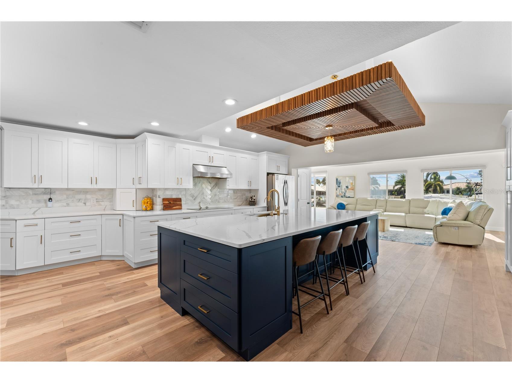 3300 Floramar Terrace New Port Richey FL 34652 TB8439141 image29
