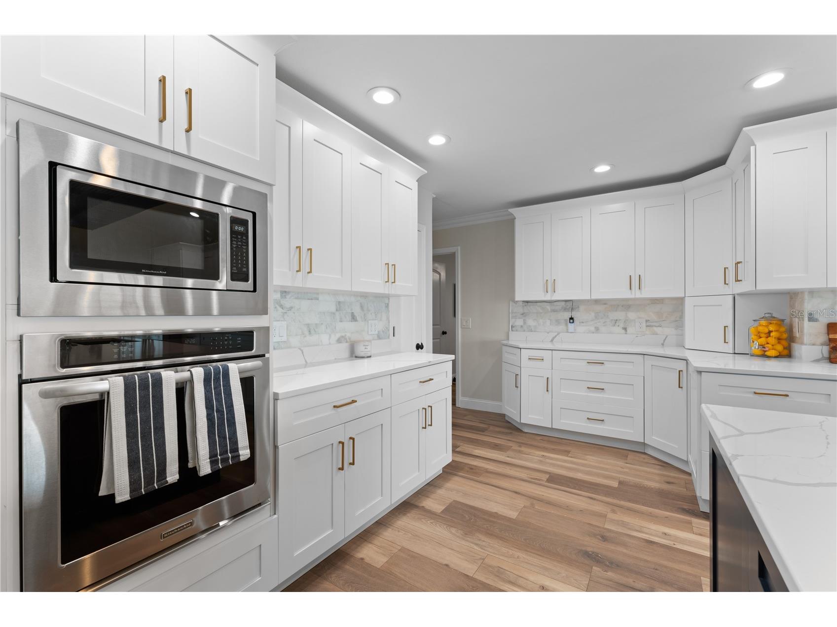 3300 Floramar Terrace New Port Richey FL 34652 TB8439141 image31