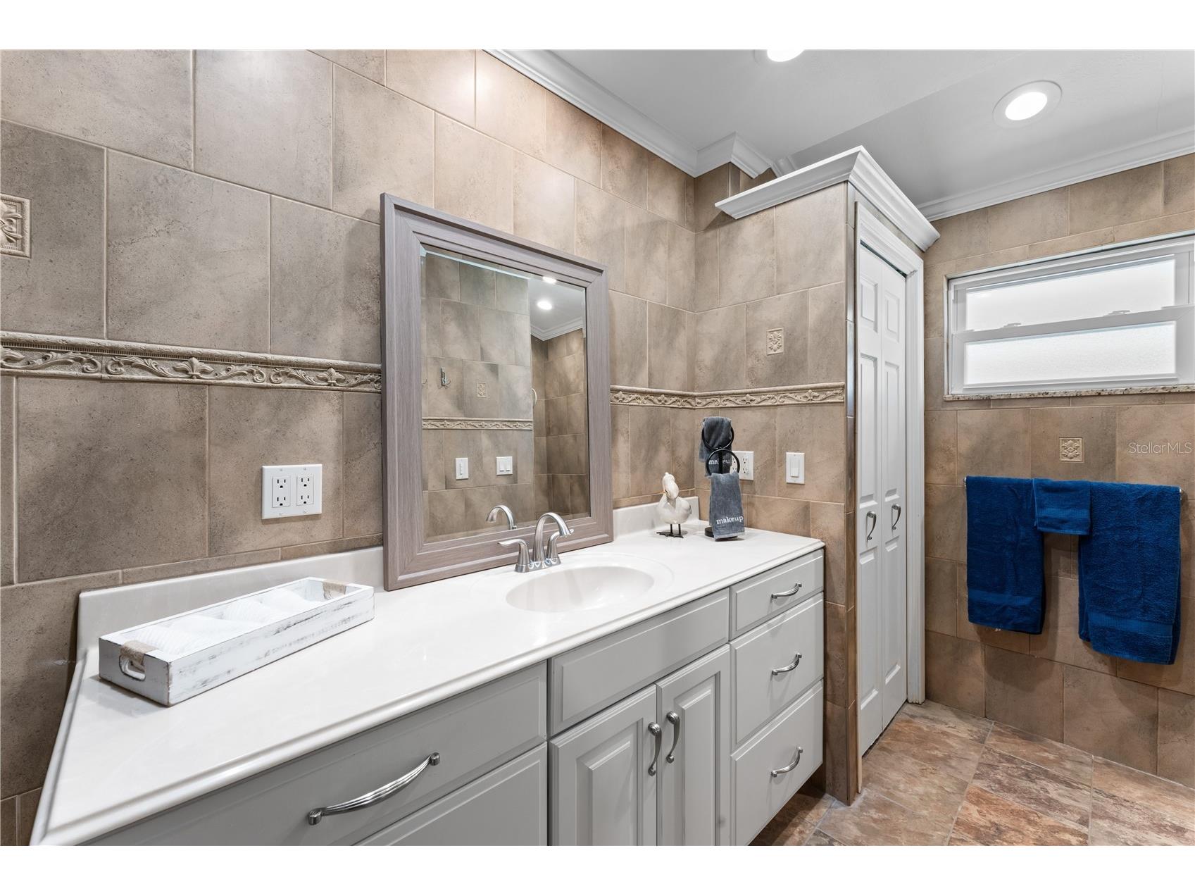 3300 Floramar Terrace New Port Richey FL 34652 TB8439141 image58