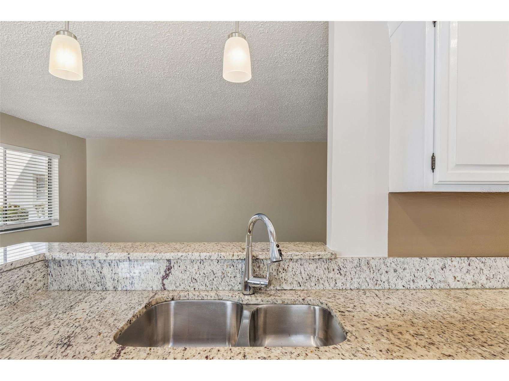 3300 Fox Chase Circle N #202 Palm Harbor FL 34683 TB8500704 image17