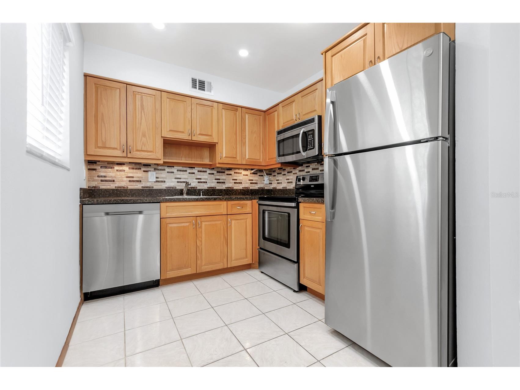 3300 Fox Chase Circle N #231 Palm Harbor FL 34683 TB8460100 image4