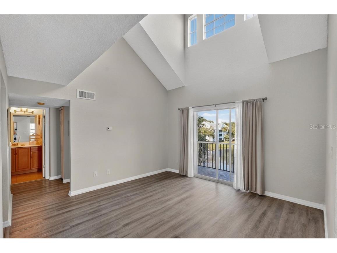 3300 Haviland Court #303 Palm Harbor FL 34684 TB8429828 image17