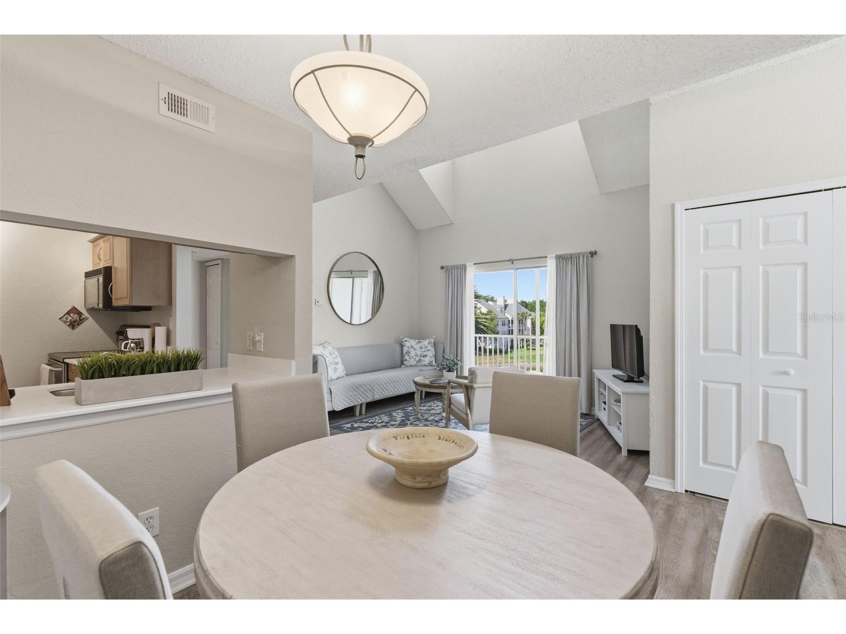 3300 Haviland Court #303 Palm Harbor FL 34684 TB8491692 image8
