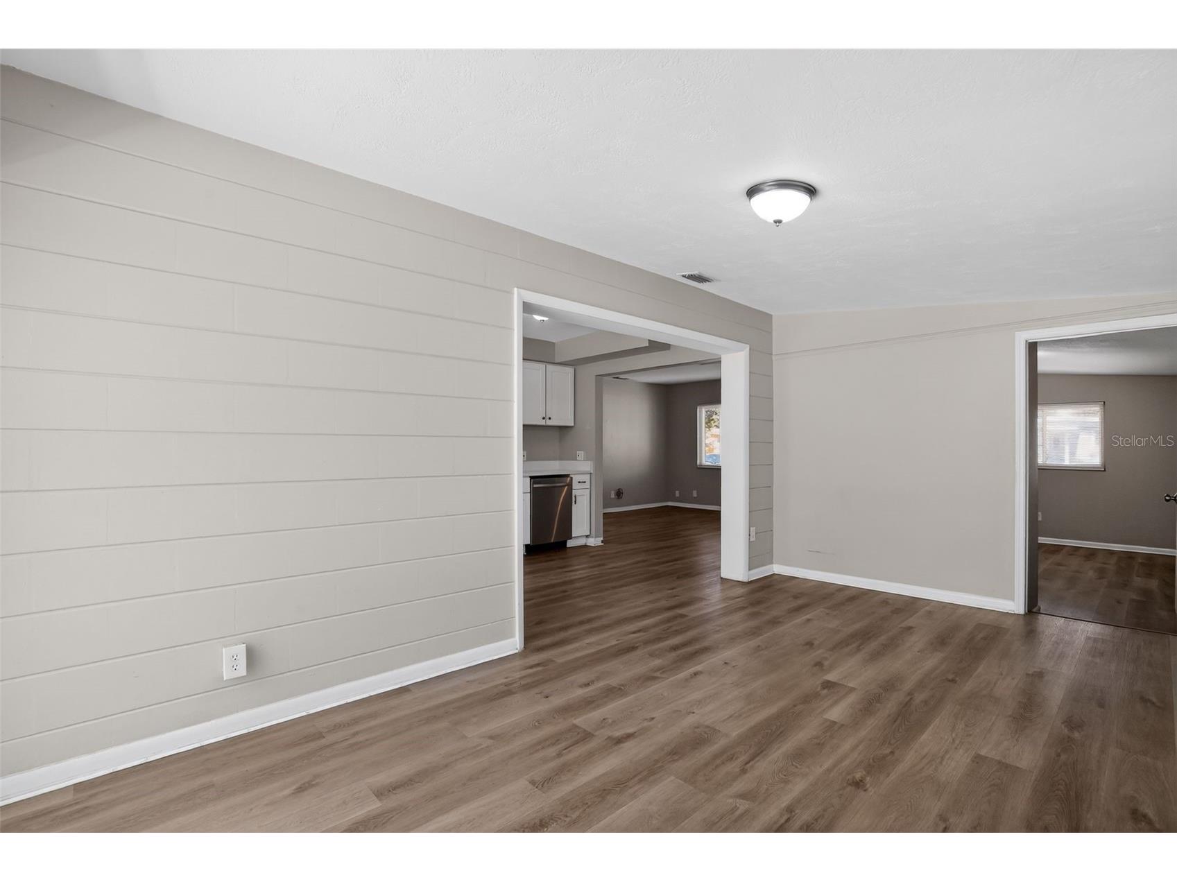 3300 Kingston Street N Saint Petersburg FL 33713 A4693061 image10