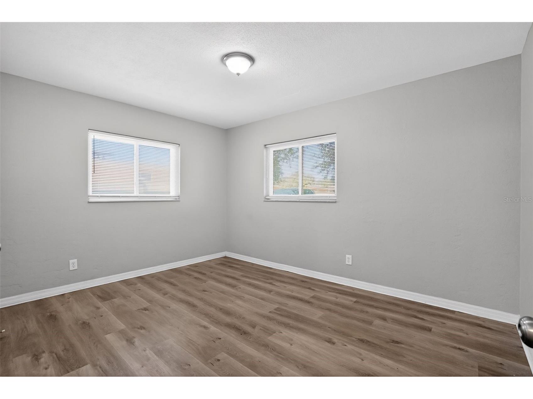 3300 Kingston Street N Saint Petersburg FL 33713 A4693061 image12