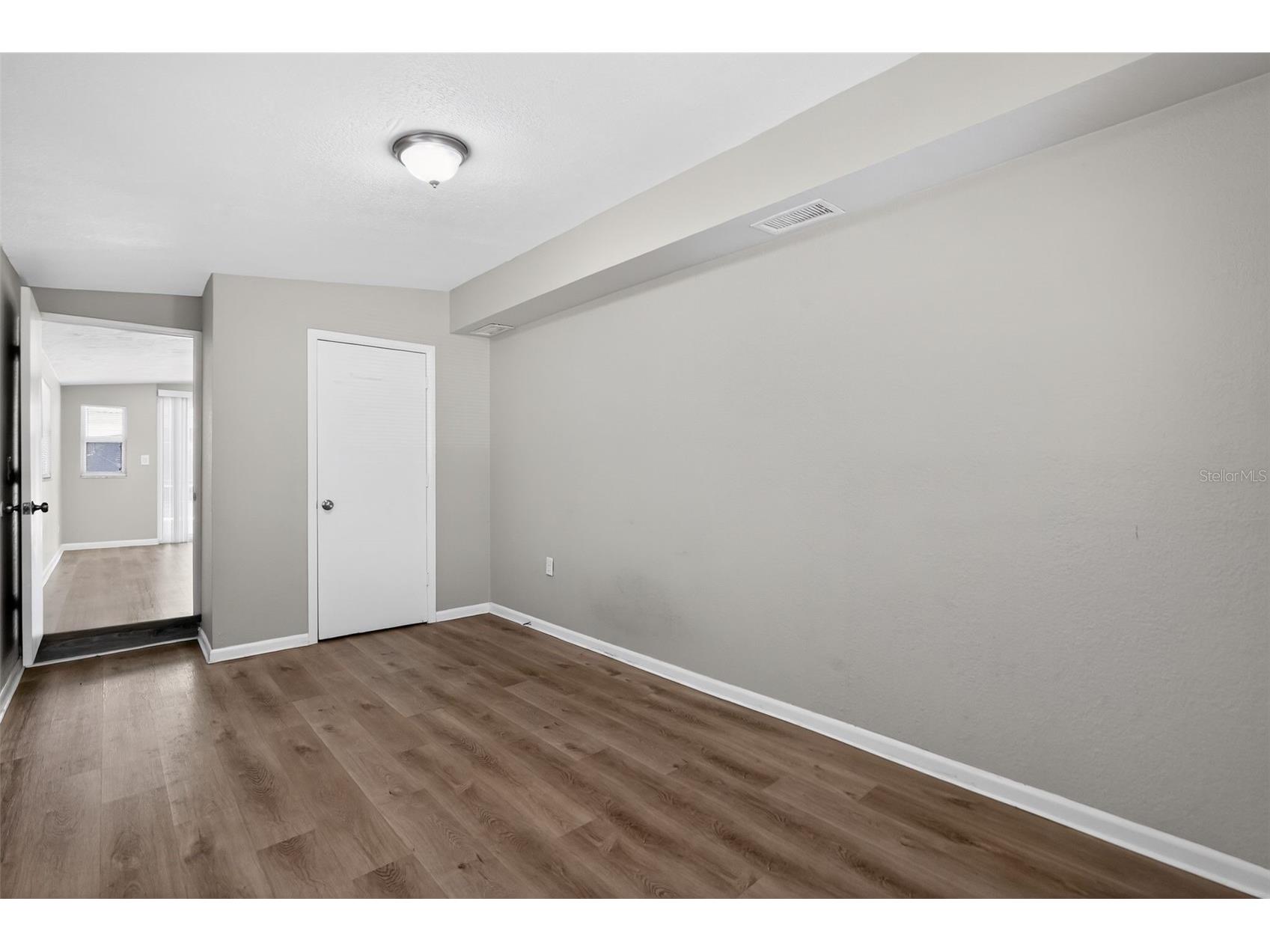 3300 Kingston Street N Saint Petersburg FL 33713 A4693061 image31
