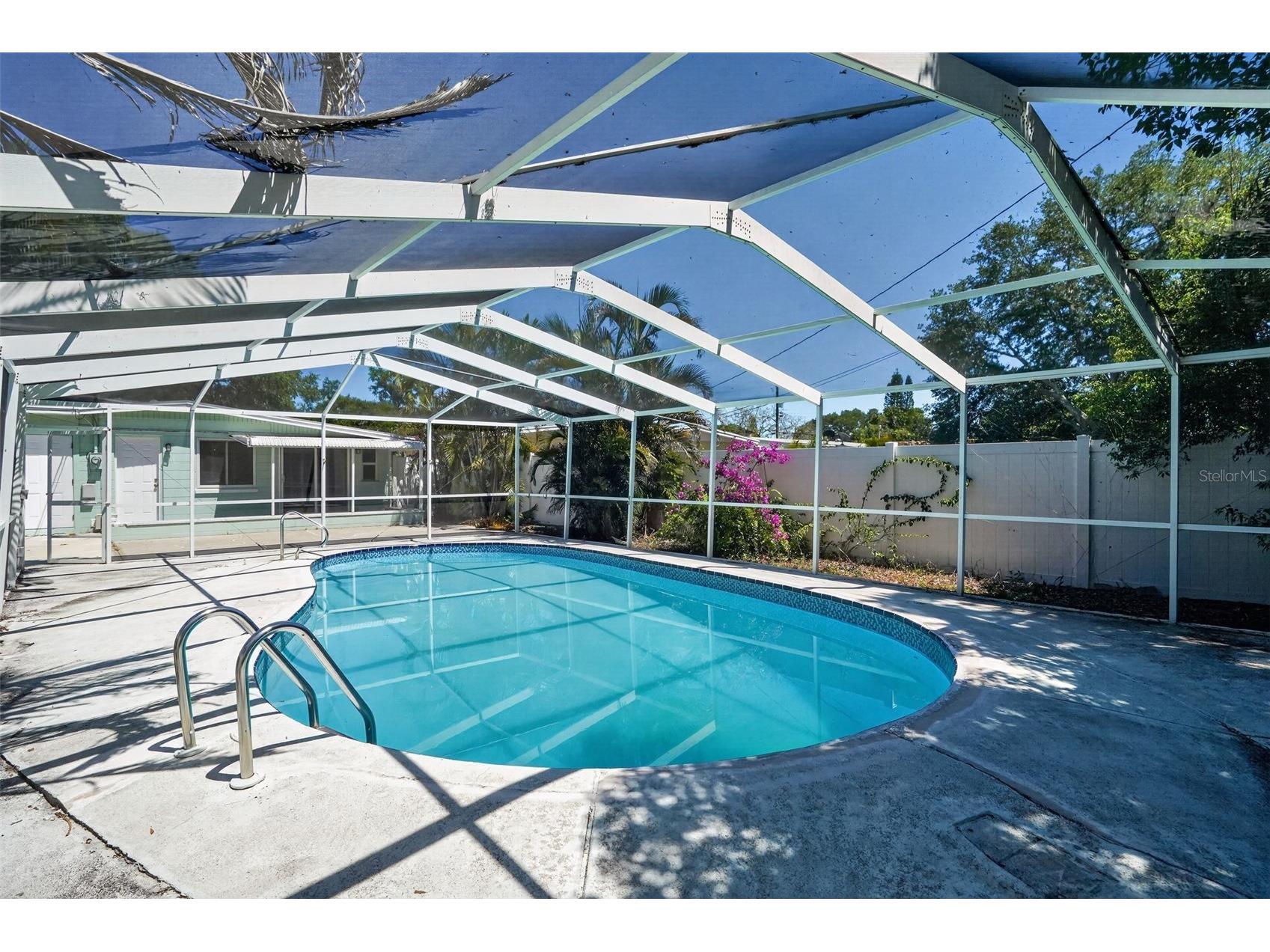 3300 Kingston Street N Saint Petersburg FL 33713 A4693061 image37