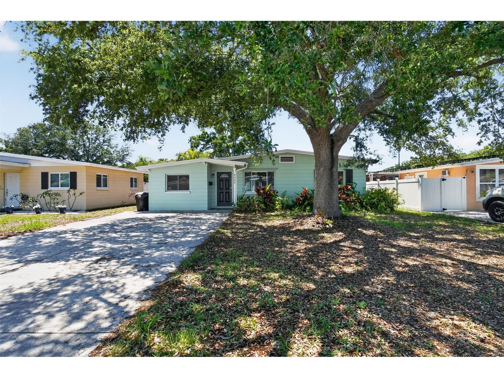 3300 Kingston Street N Saint Petersburg FL 33713 A4693061 image38