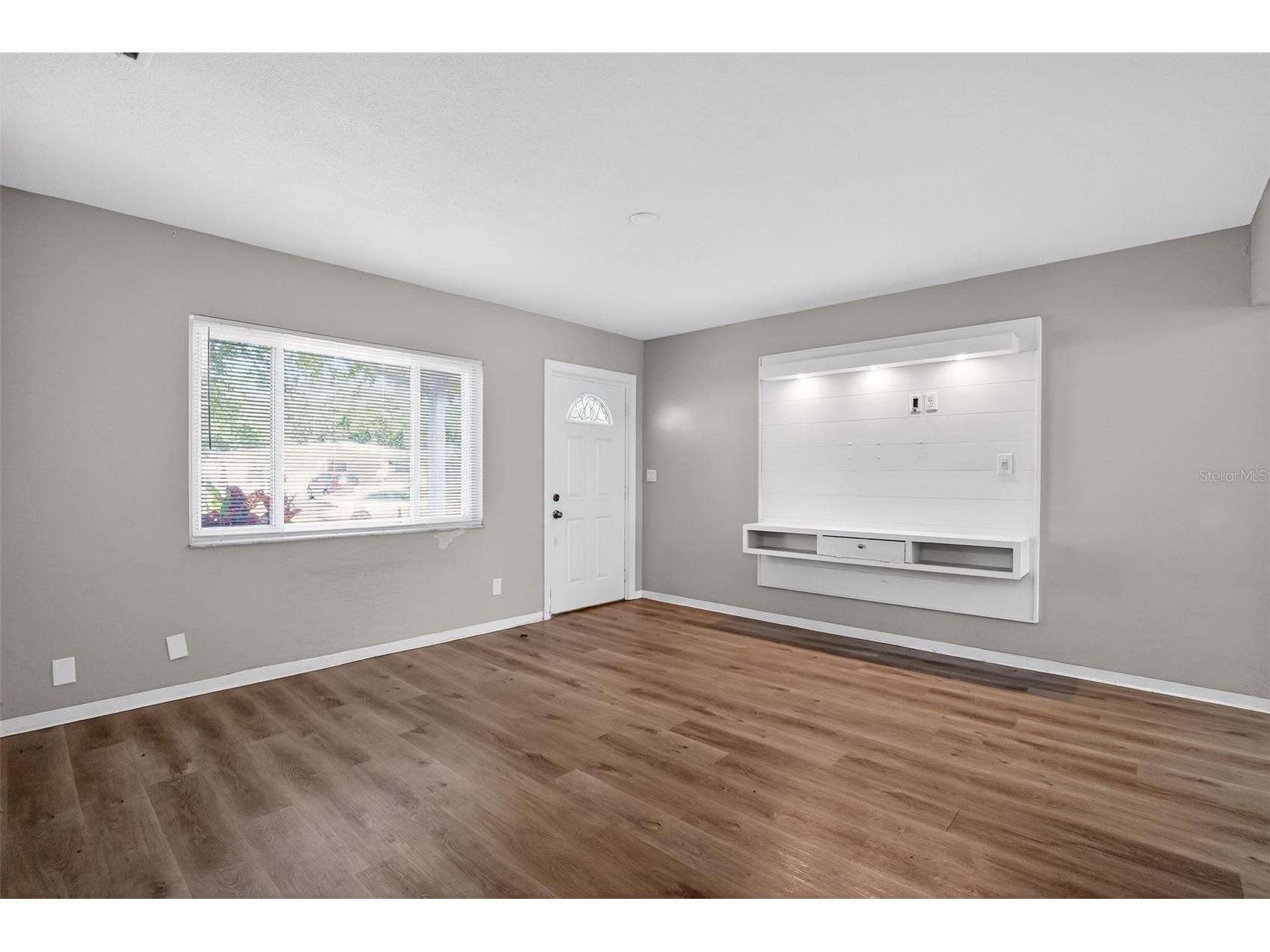 3300 Kingston Street N Saint Petersburg FL 33713 A4693061 image6
