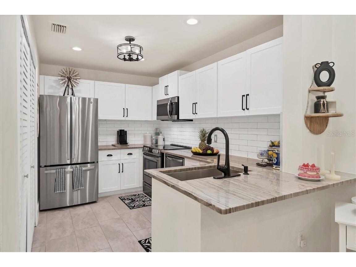 3300 Loveland Boulevard #1001 Port Charlotte FL 33980 C7515646 image19