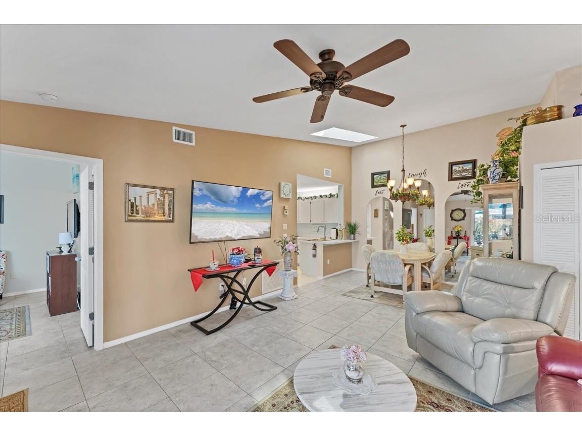 3300 Loveland Boulevard #1201 Punta Gorda FL 33980 N6141548 image8