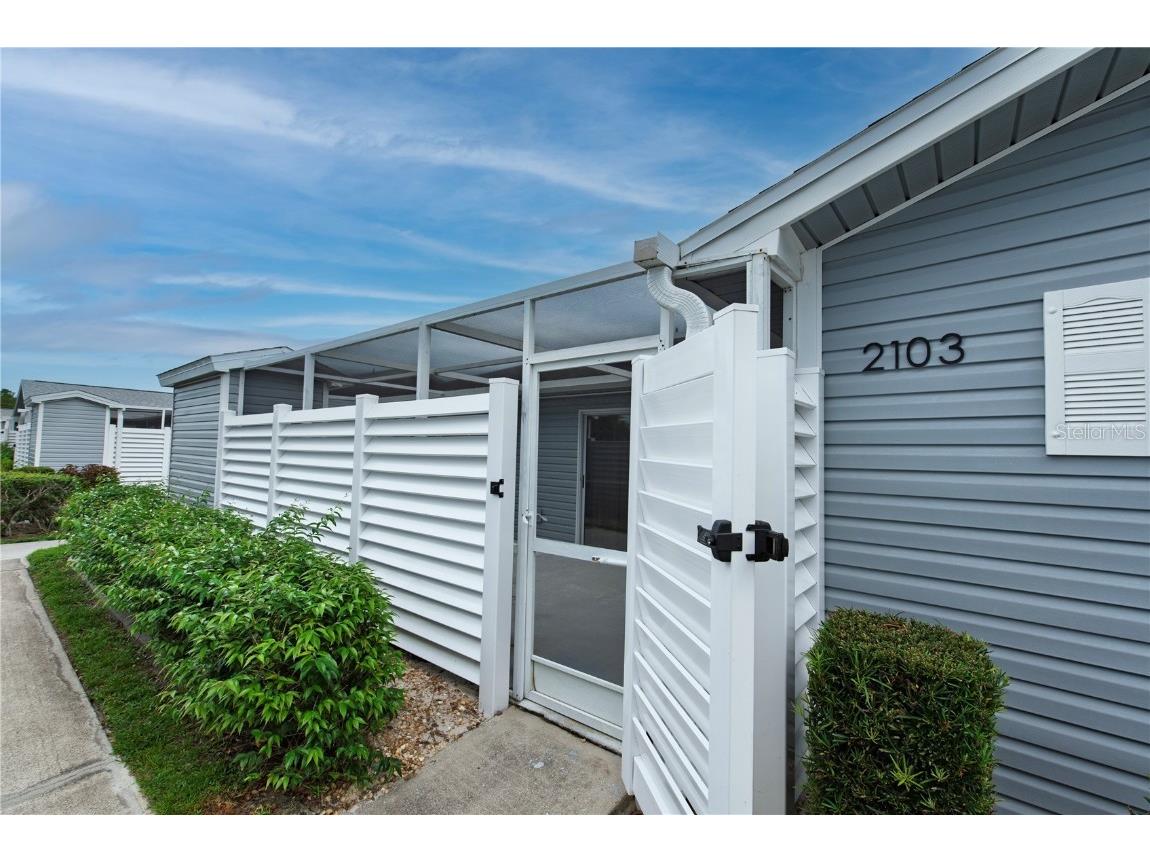 3300 Loveland Boulevard #2103 Punta Gorda FL 33980 C7505660 image1