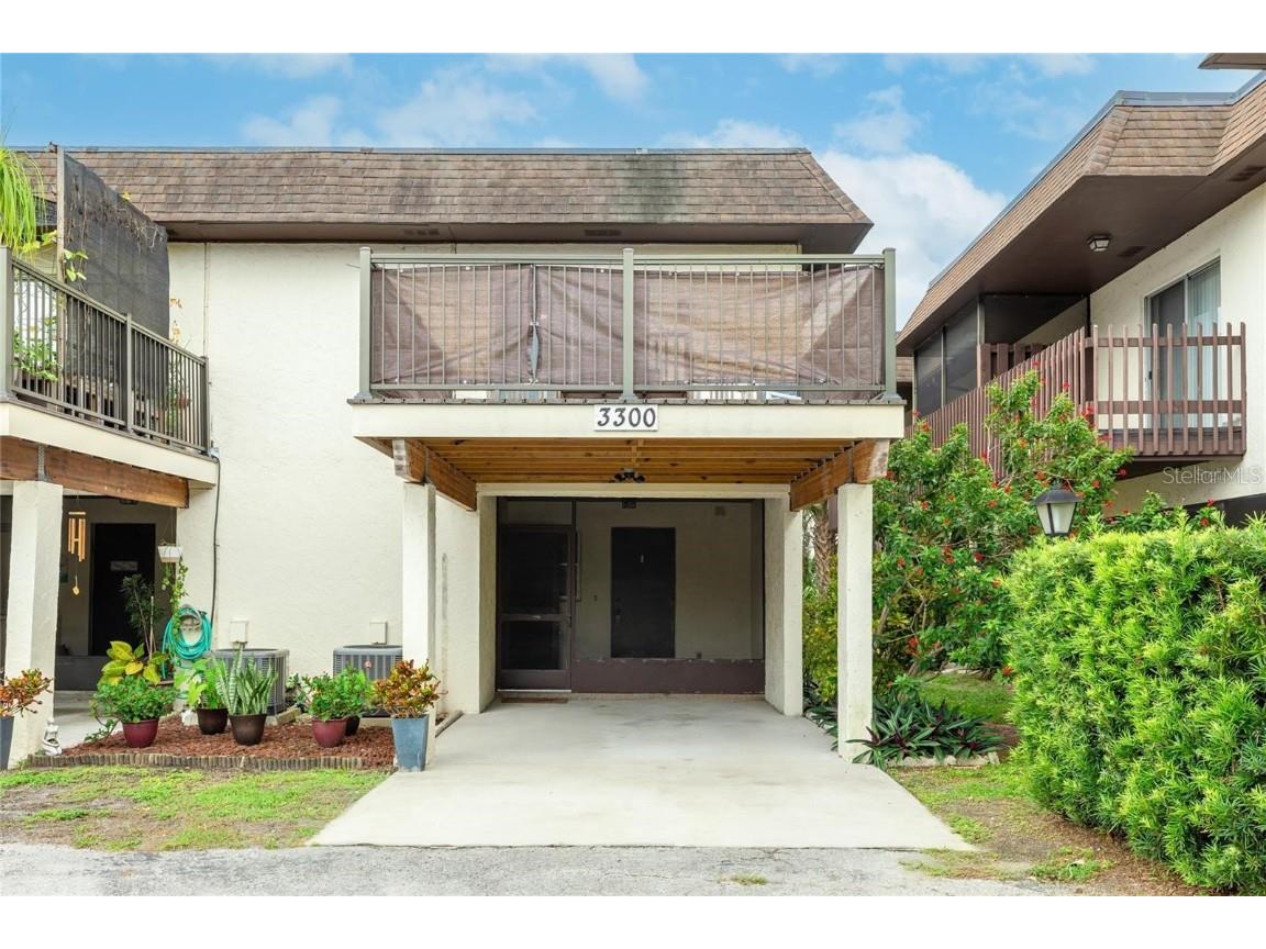 3300 Ramblewood Court Sarasota FL 34237 J996202 image1