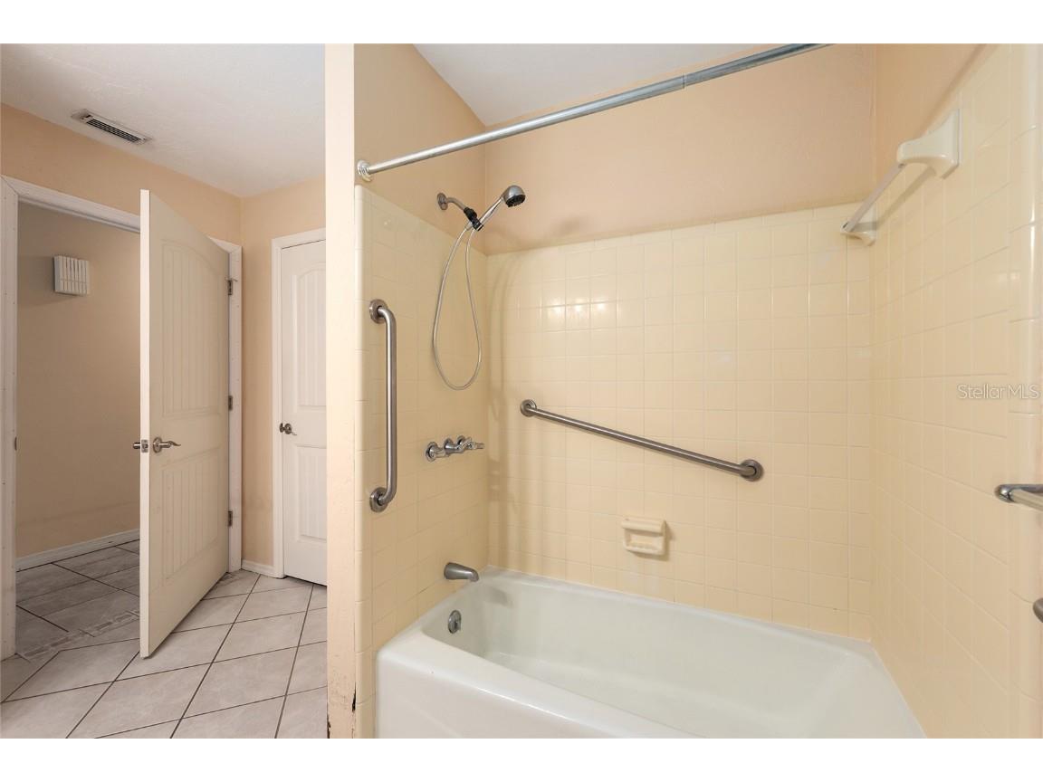 3300 SE 32nd Street Ocala FL 34471 OM714906 image32