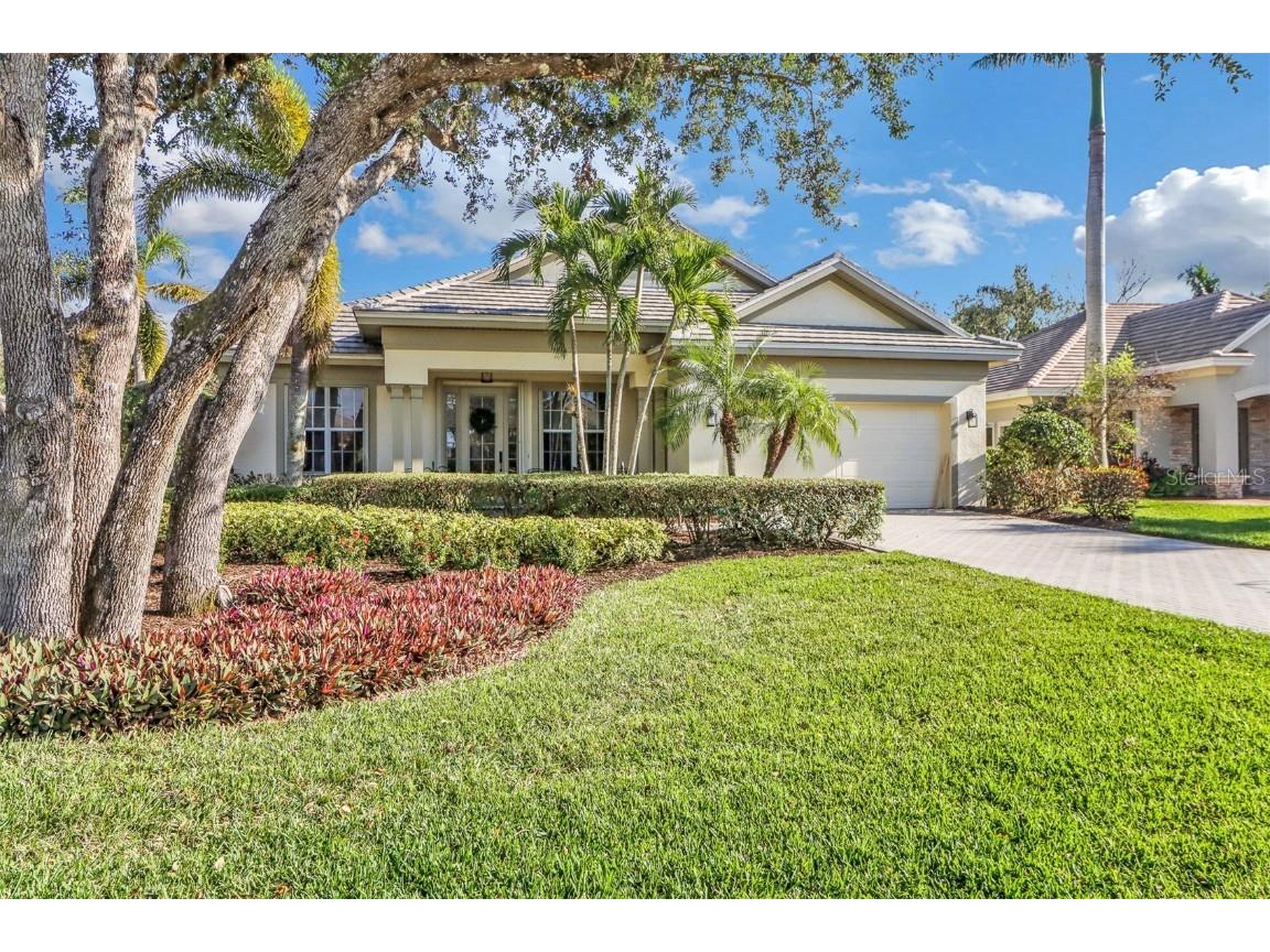 3300 Shady Bend Fort Myers FL 33905 C7473899 image1