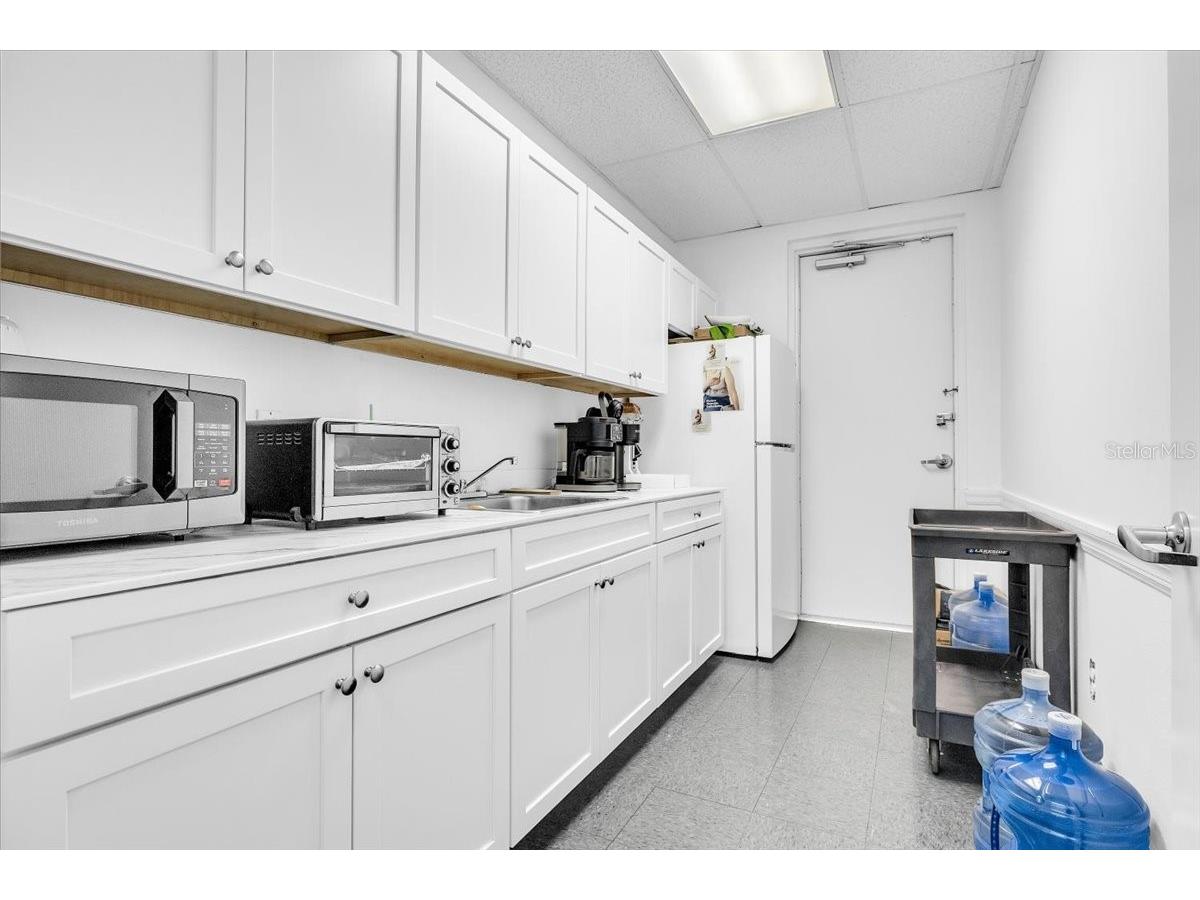 3300 Tamiami Trail #2 Port Charlotte FL 33952 C7525464 image16