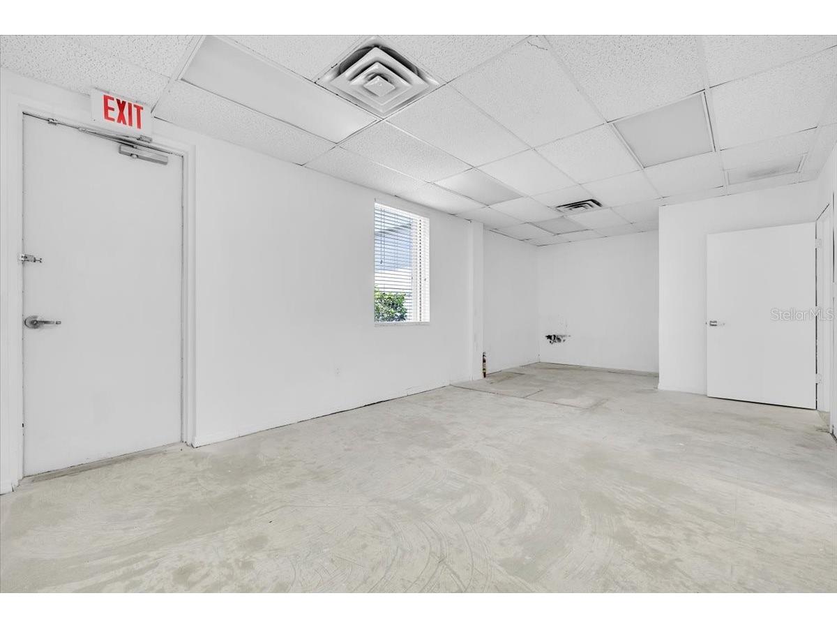 3300 Tamiami Trail #2 Port Charlotte FL 33952 C7525464 image28