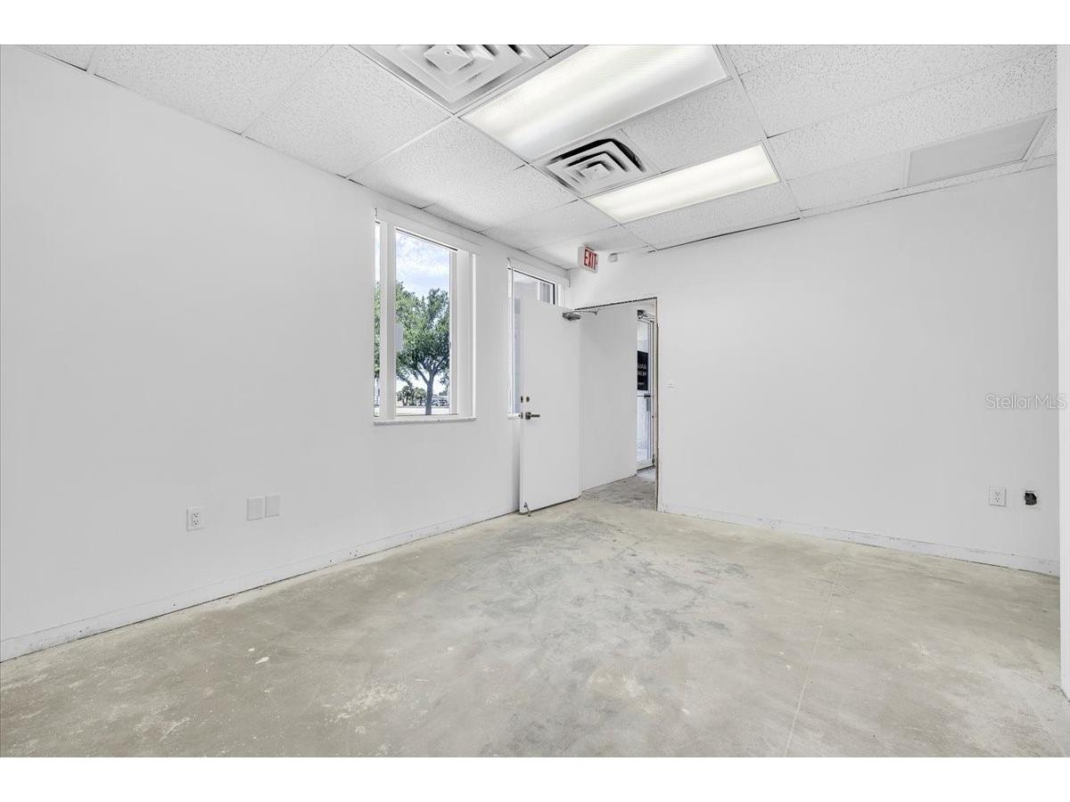 3300 Tamiami Trail #2 Port Charlotte FL 33952 C7525464 image32