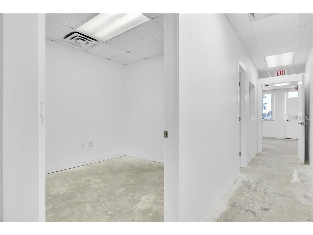3300 Tamiami Trail #2 Port Charlotte FL 33952 C7525464 image35