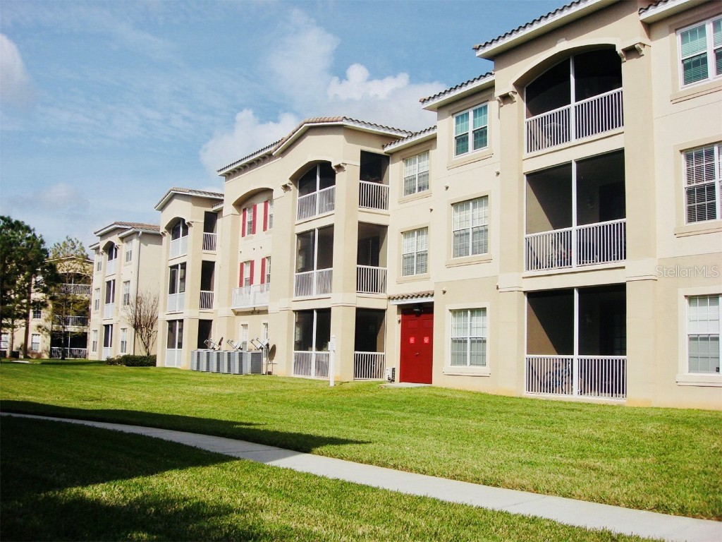 3300 Whitestone Circle #306 Kissimmee FL 34741 O6118231 image1