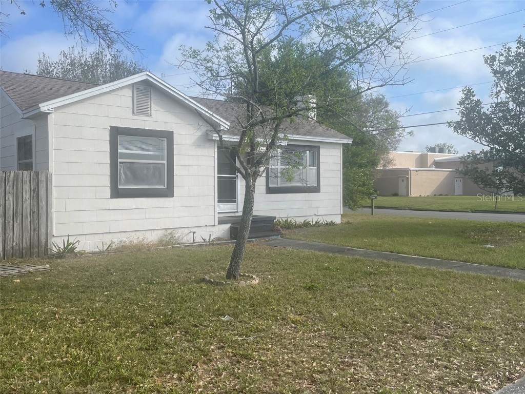 3301 30th Avenue N Saint Petersburg FL 33713 U8248937 image1