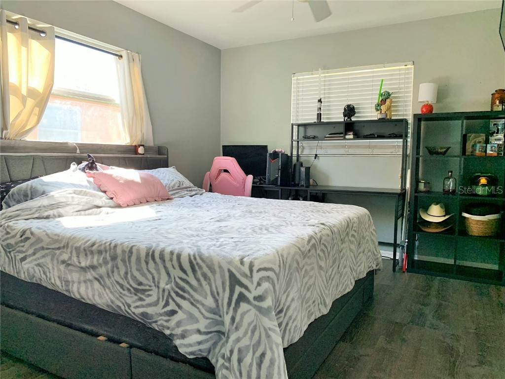 3301 39th Street N Saint Petersburg FL 33713 TB8443598 image12