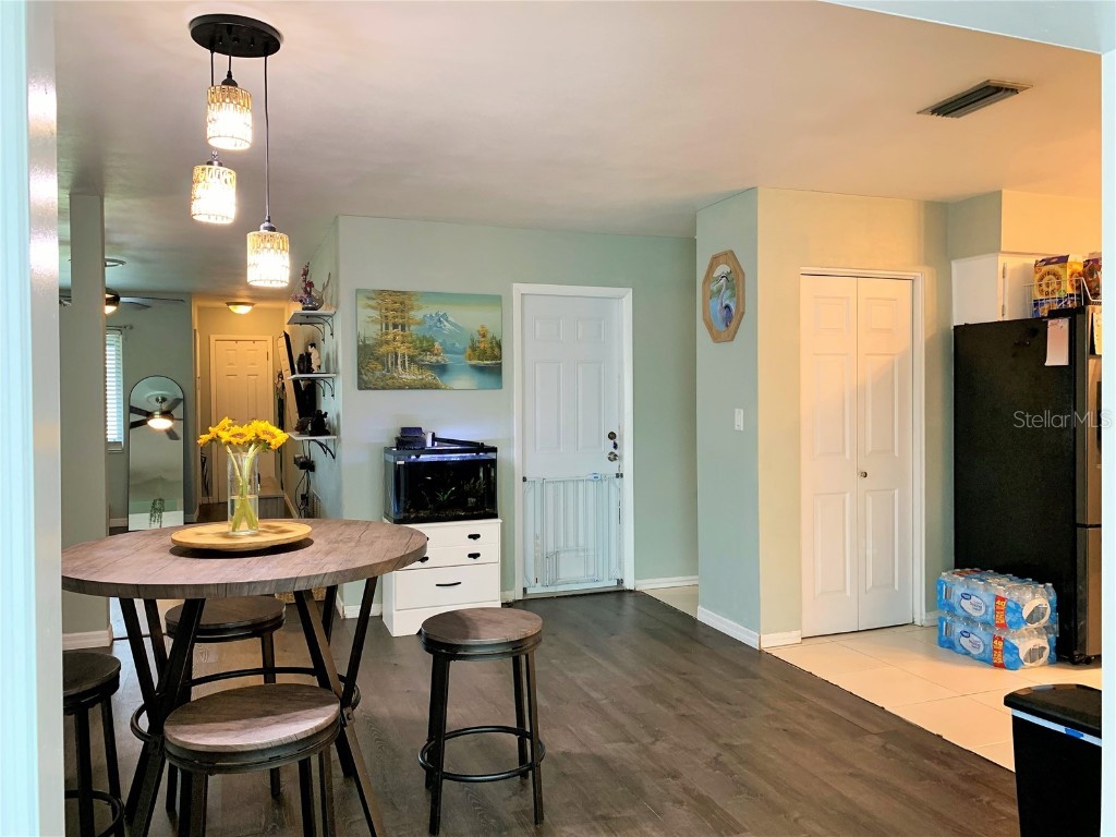 3301 39th Street N Saint Petersburg FL 33713 TB8443598 image6