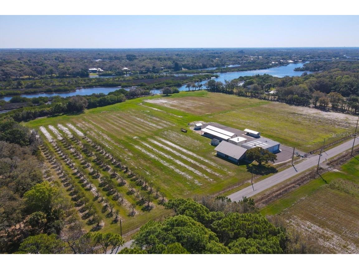 3301 51st Street E Bradenton FL 34208 - BRADEN RIVER A4563232 image1