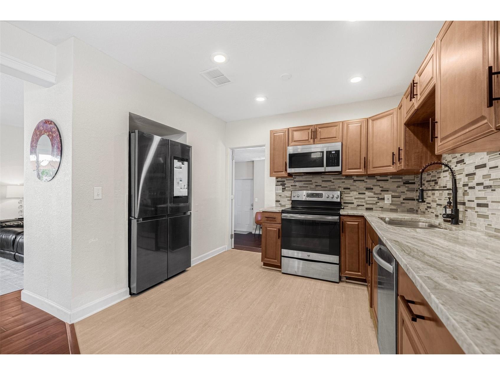 3301 9th Avenue N Saint Petersburg FL 33713 TB8515537 image5