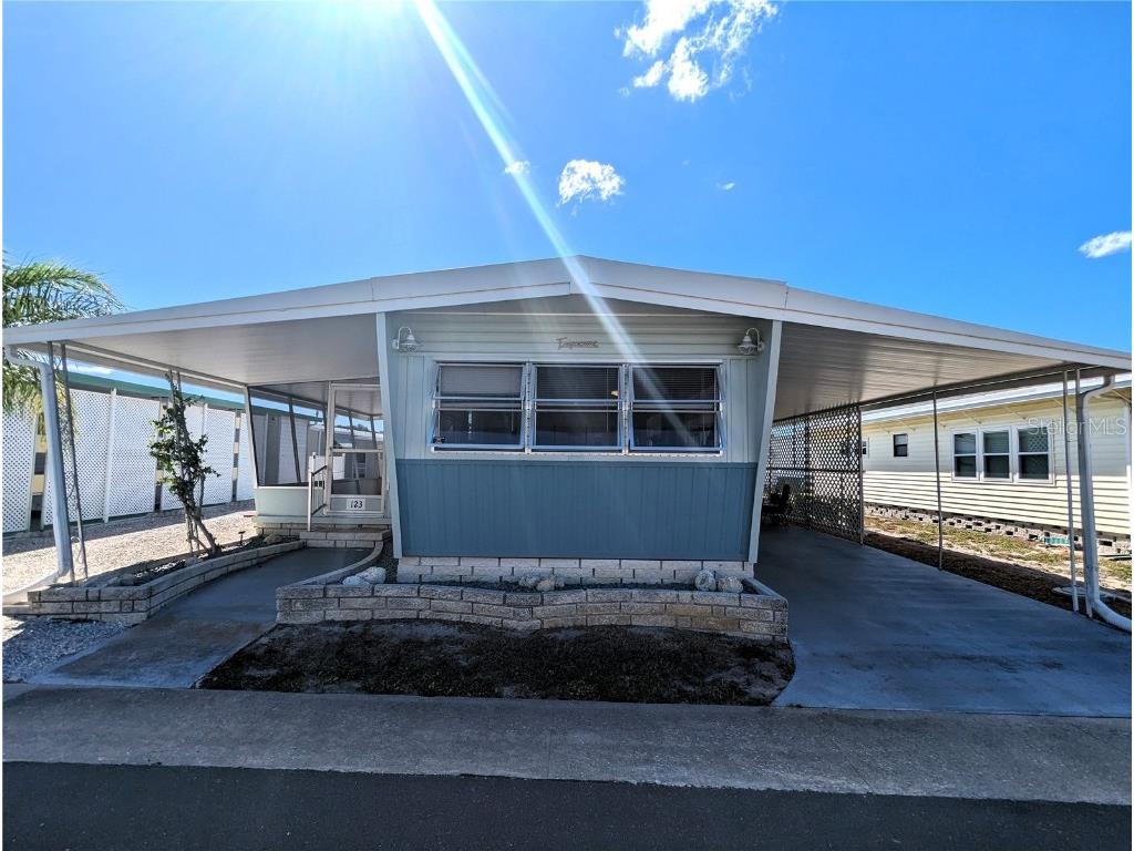 3301 Alt 19 #123 Palm Harbor FL 34683 W7859397 image1