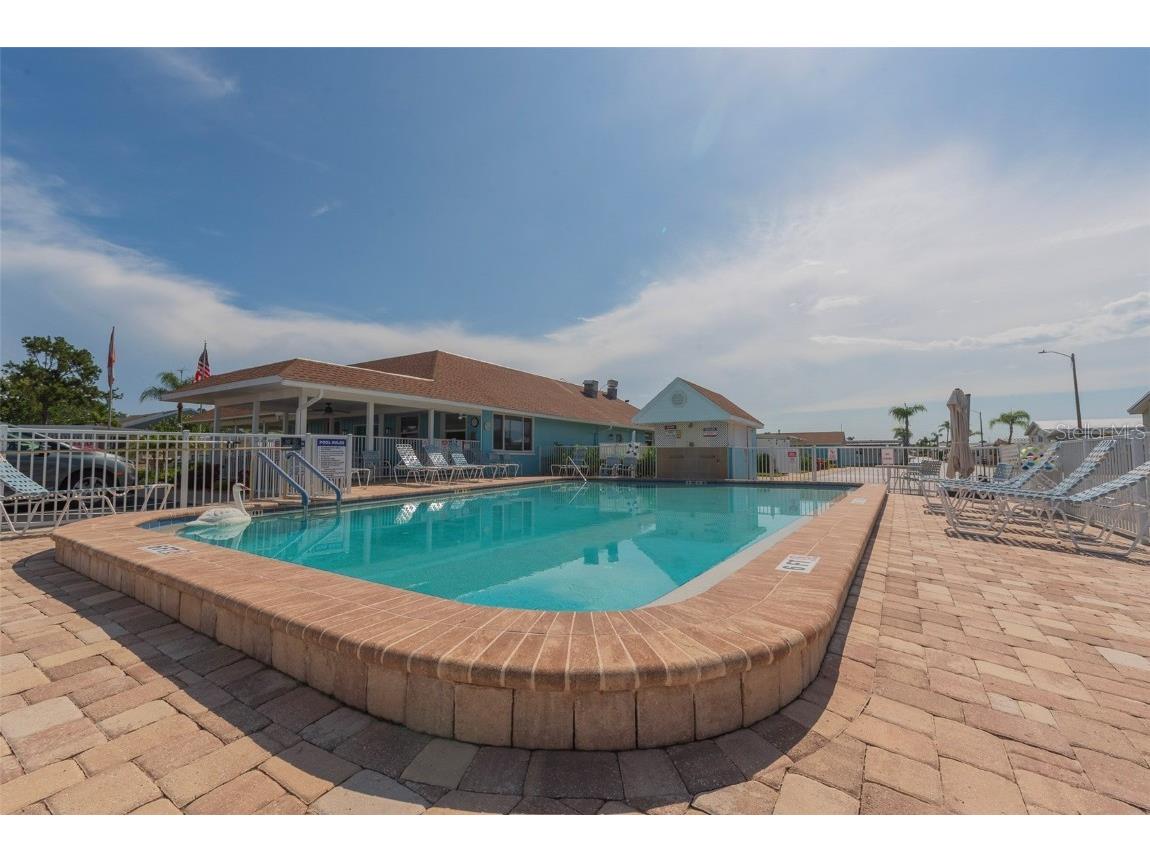 3301 Alt 19 #404 Dunedin FL 34698 TB8438201 image30